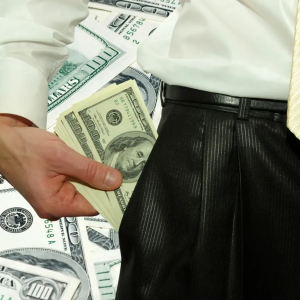 Деньги — не проблема: кто в декабре 2025 года начнет жить по системе «все включено» — таро-гороскоп